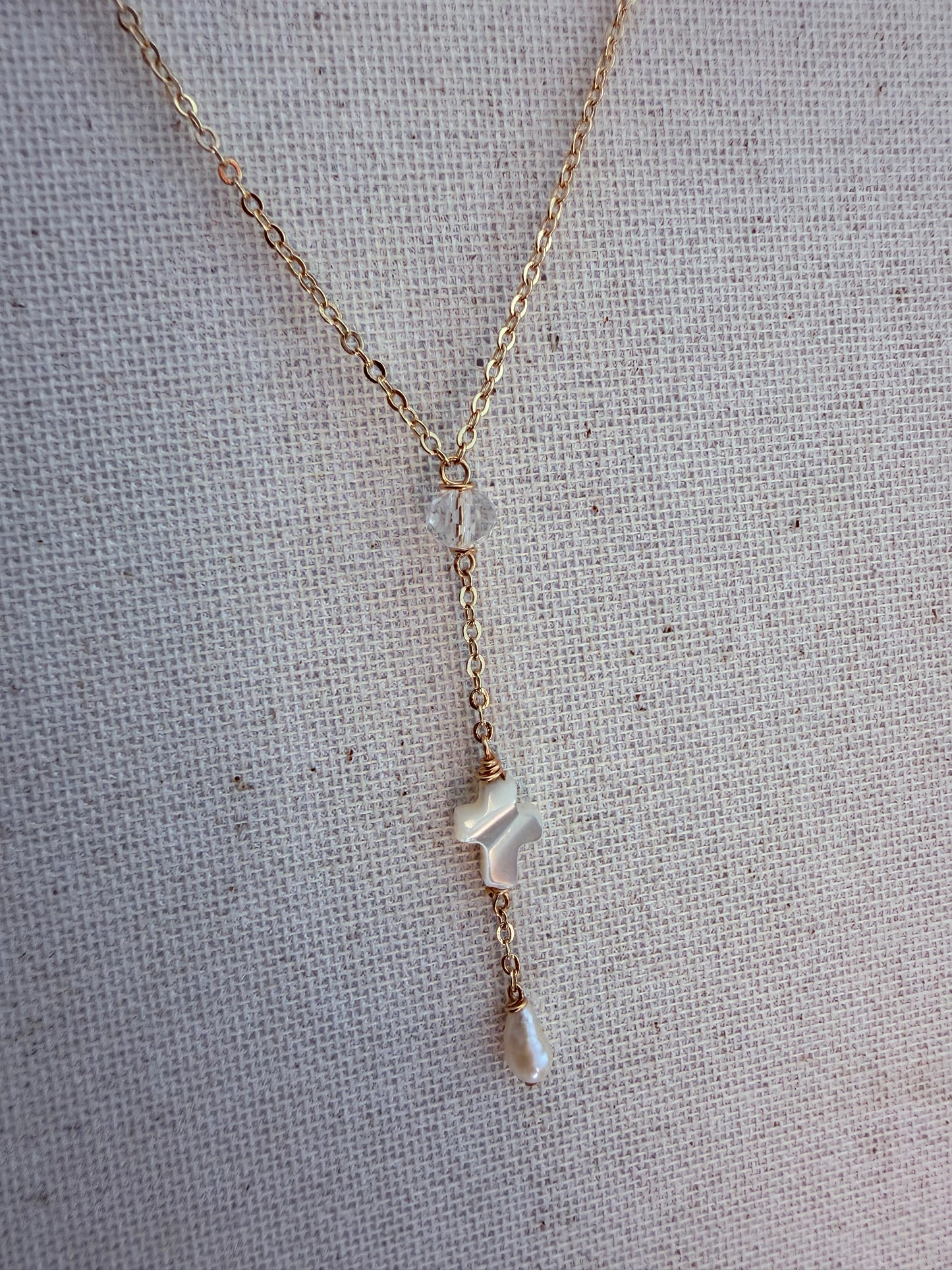 Cruz Necklace