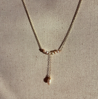 Maris Necklace